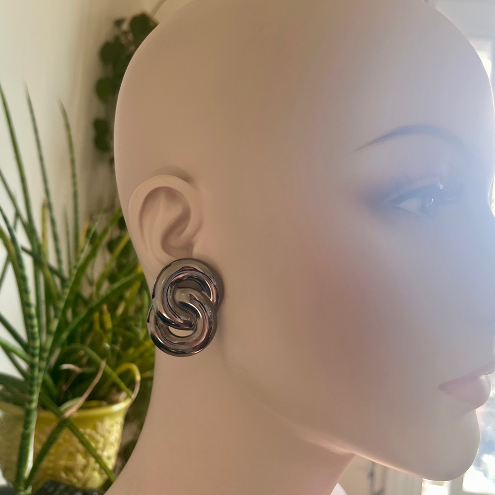 NWT Vintage MONET Gunmetal Tone Earrings with Industrial Design, Pierced